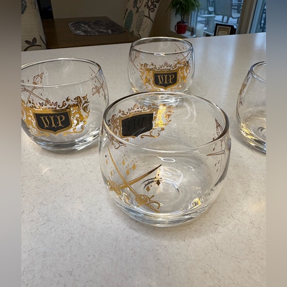 Set of 4 Vintage Mid-Century Modern “VIP” Cocktail Glasses - Picture 3 of 6